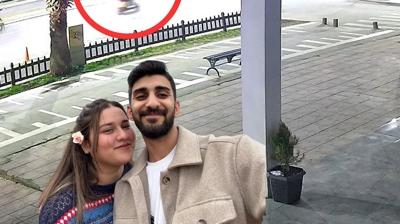 Ni�anl� �ift birlikte �l�me gitmi�ti! Kaza an� kamerada