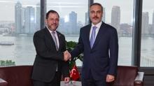 Bakan Fidan Venezuelal� mevkida��yla g�r��t�