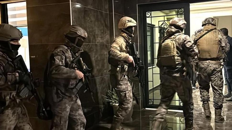 4 ayrı örgüt aynı anda avlandı! 11 ilde onlarca gözaltı