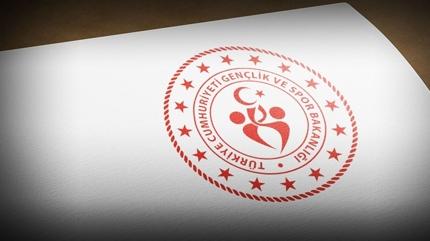 Bakan Bak a��klad�: Gen�lik ve Spor Bakanl��� 1200 antren�r al�m� yapacak