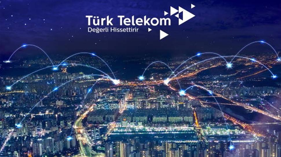 Türk Telekom'un TahtApp uygulamasıyla karne heyecanı 7 ilde 5G'yle eş zamanlı yaşandı