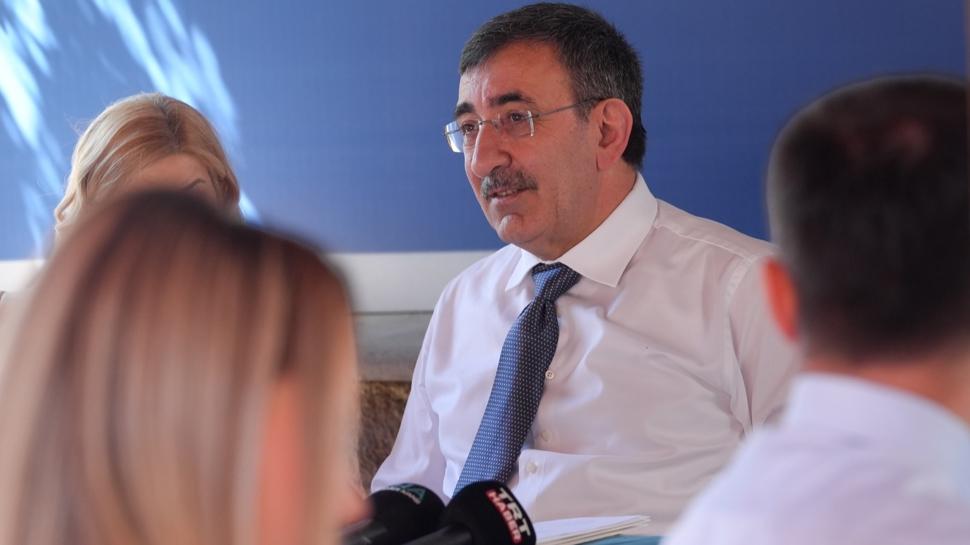 Yeni anayasa çalışmalarında son durum! Cumhurbaşkanı Yardımcısı Yılmaz cevapladı