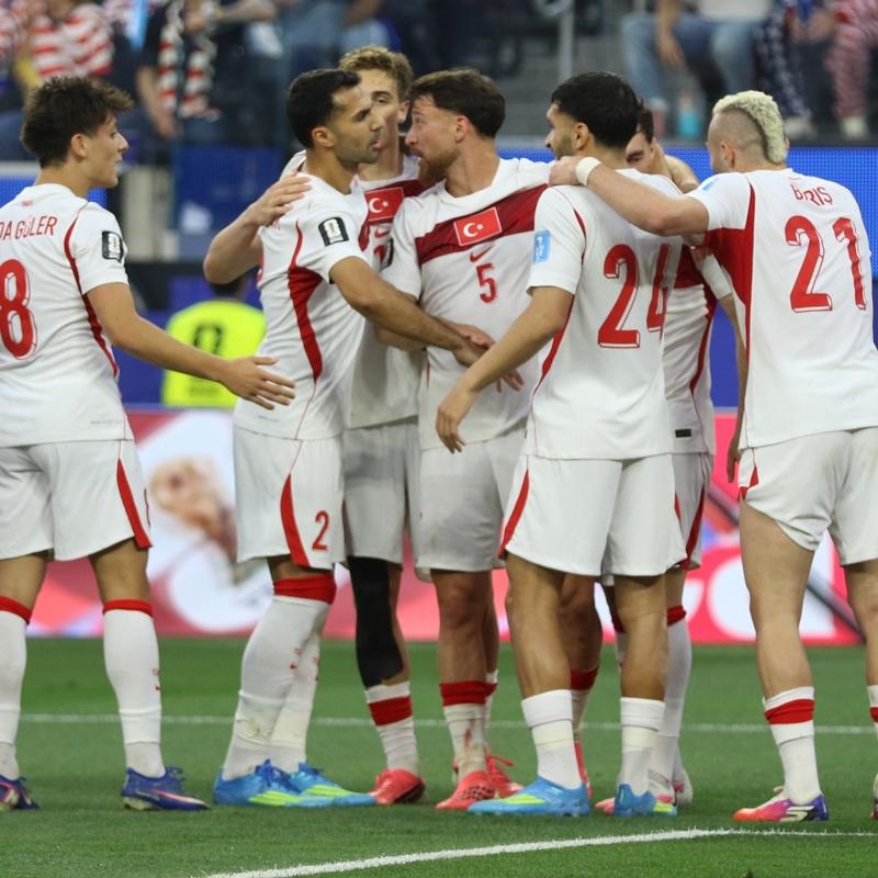 A Milli Tak�m'da 26 futbolcunun 23'� D�nya Kupas�'nda s�re ald�