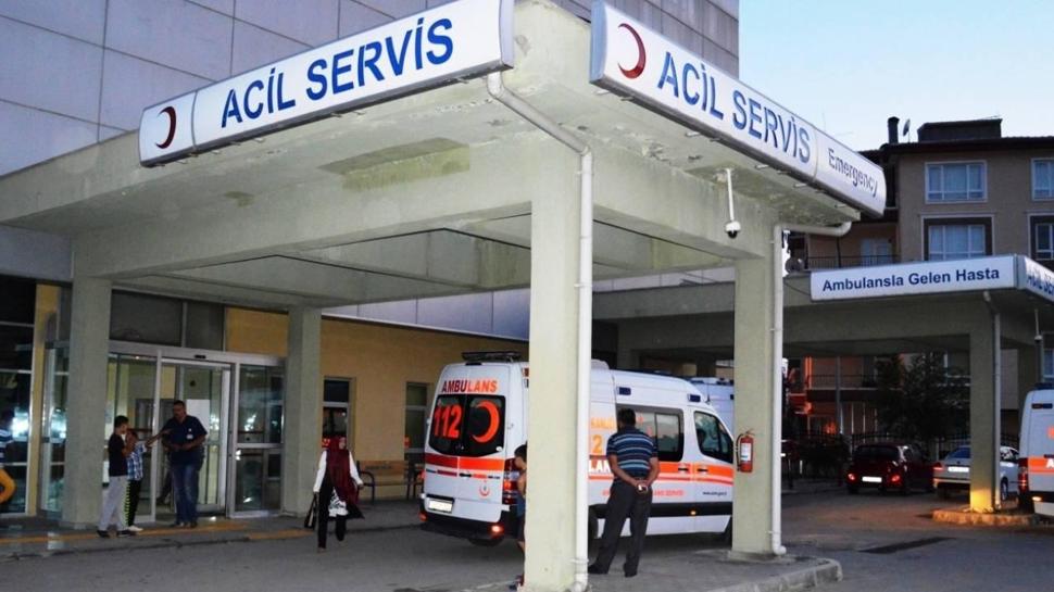 Denizli'de �ifte facia! Evlat ac�s� ya�ayan baba e�ini ezdi