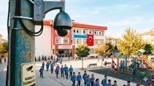 Polis, okullar� kameradan izleyecek