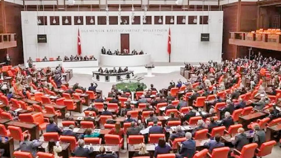 10 vekilin dokunulmazlık dosyası Meclis'te