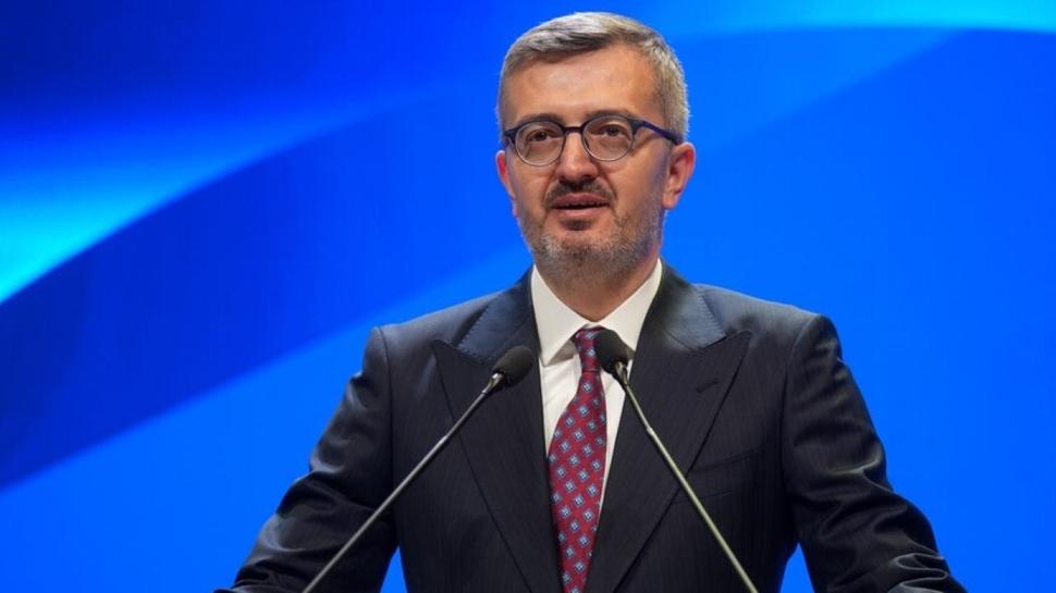 İletişim Başkanı Duran: Bu dünyada bize doğruyu gösterebilecek bir çizgi lazım