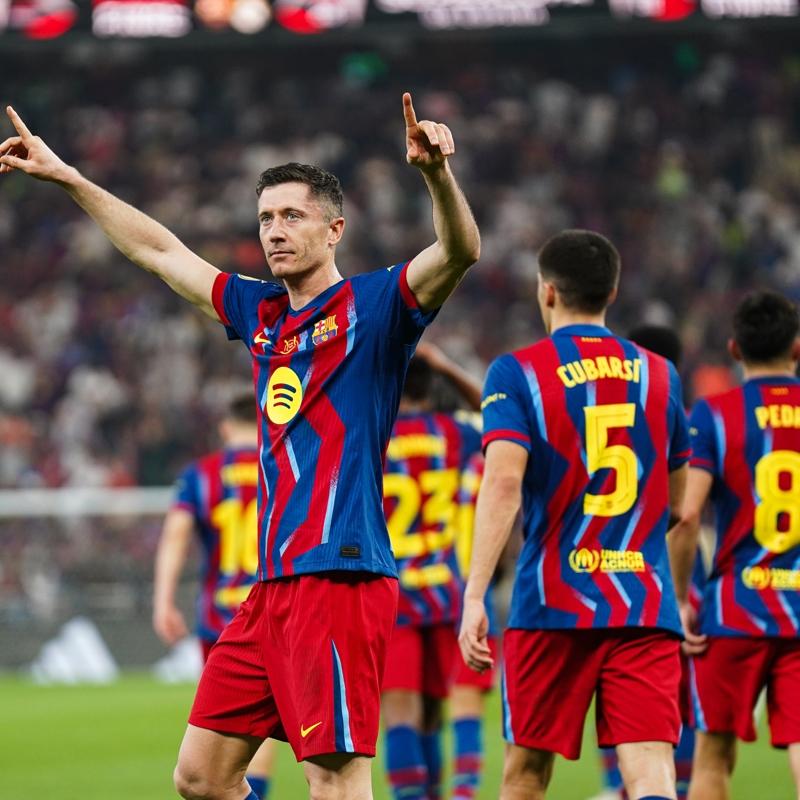 Robert Lewandowski imzay� at�yor! Yeni adresi...