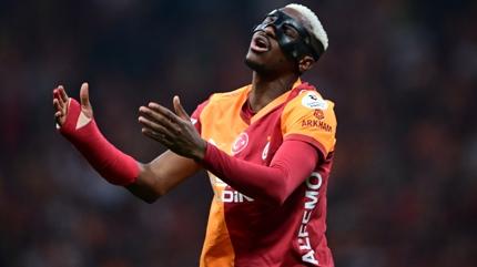 Victor Osimhen i�in s�rpriz a��klama! �Transfer imkans�z�