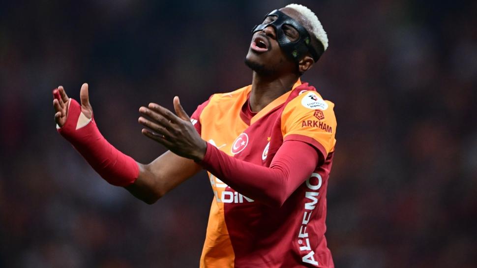 Victor Osimhen için sürpriz açıklama! "Transfer imkansız"