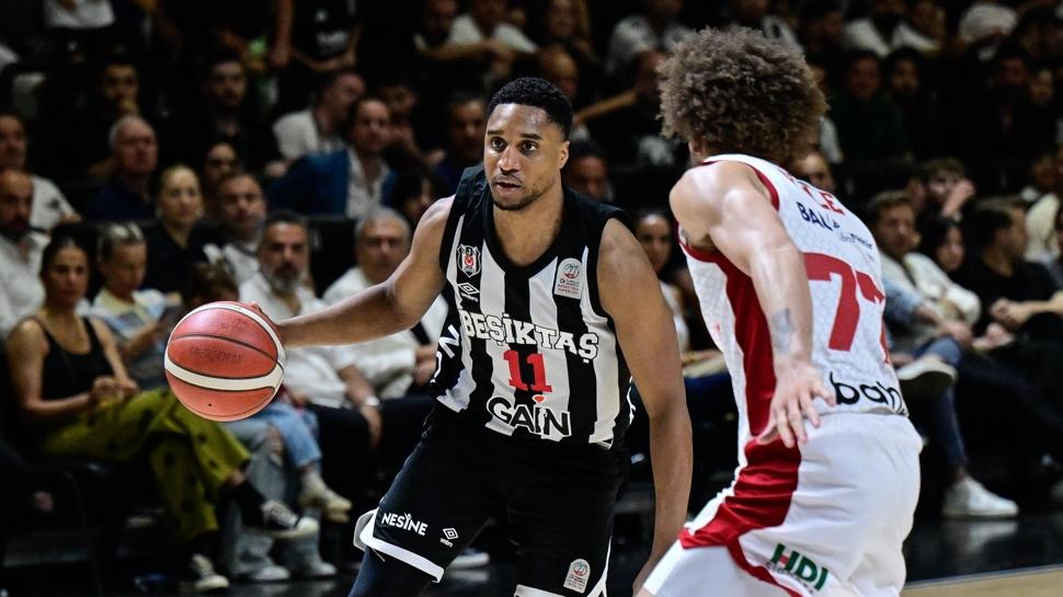 Beşiktaş, Brynton Lemar ile yollarını ayırdı