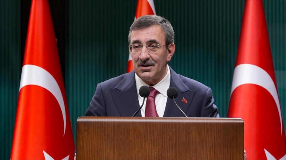 Cumhurbaşkanı Yardımcı Yılmaz'dan İslam ülkelerine birlik çağrısı