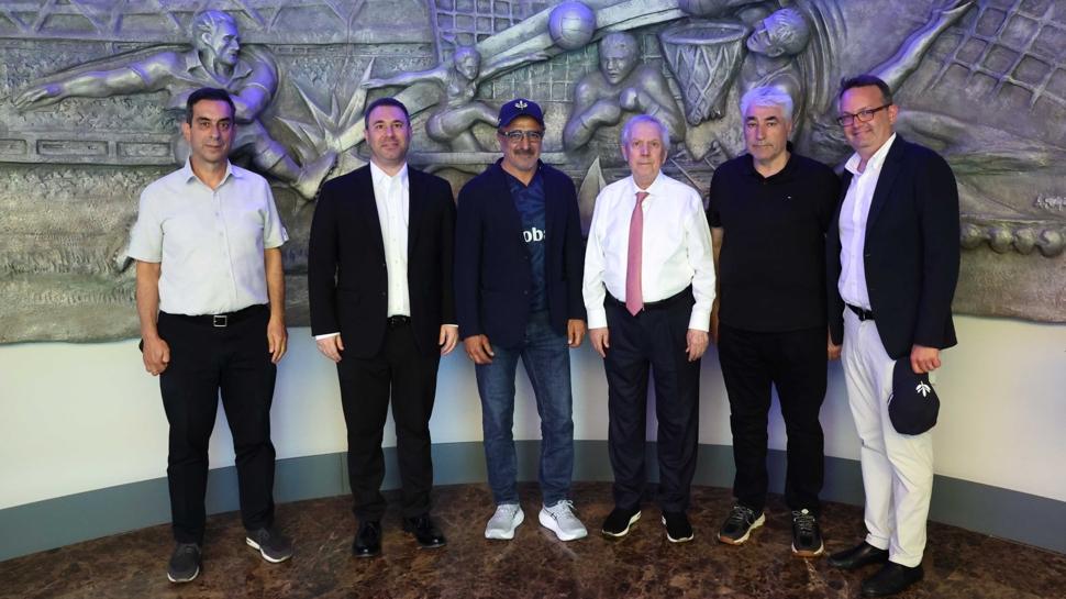 Hamdi Ulukaya'dan Aziz Yıldırım'a ziyaret