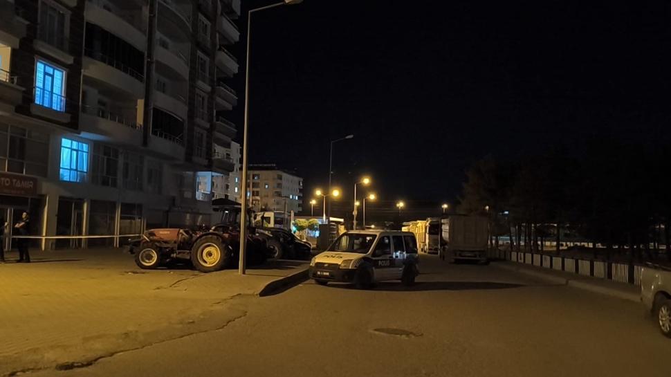 Siirt'te silahlı kavga: Baba ve oğlu yaralandı