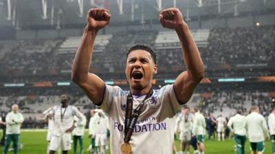 Kanarya'dan Watkins hamlesi