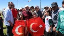 Ba�kan �olakbayrakdar'dan yaz boyunca daha fazla etkinlik m�jdesi