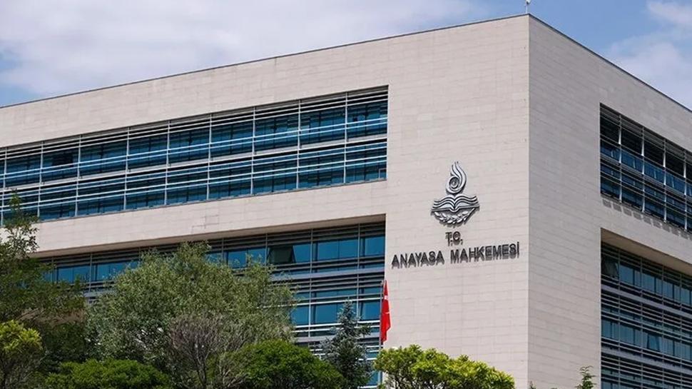 Anayasa Mahkemesi'nden logo kararı! CHP başvurdu, yasak geldi