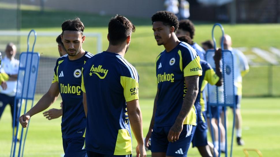 Fenerbahçe, Topuk Yaylası'nda çalışmalarını sürdürüyor