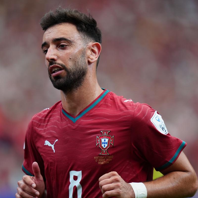 Galatasaray kesenin a�z�n� a�t�! Orta sahaya Bruno Fernandes