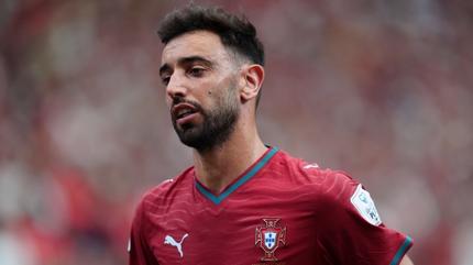 Galatasaray kesenin a�z�n� a�t�! Orta sahaya Bruno Fernandes