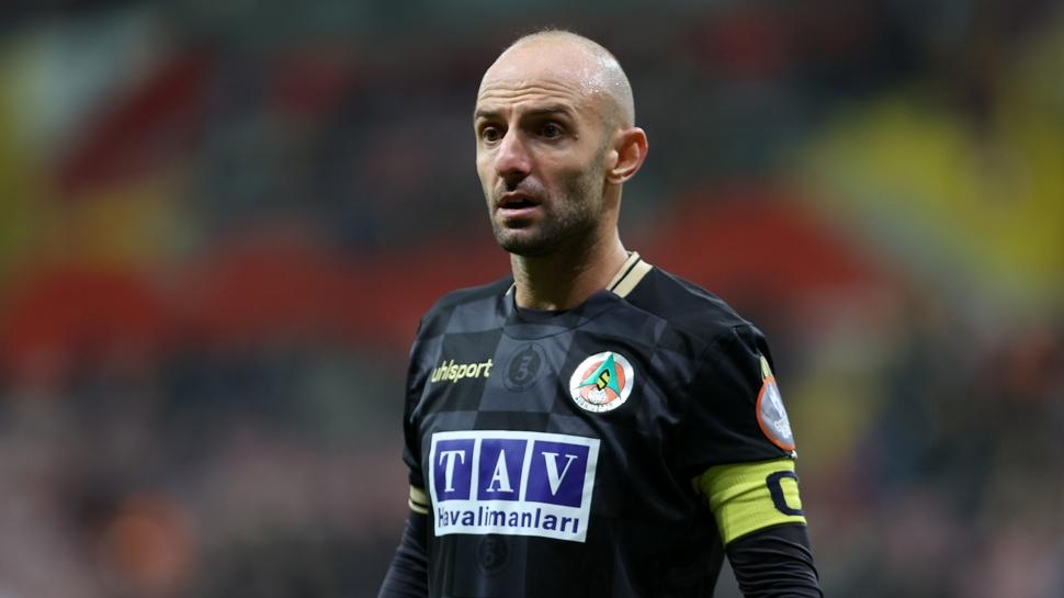 Alanyaspor'dan ayrılan Efecan Karaca'nın yeni adresi belli oldu!