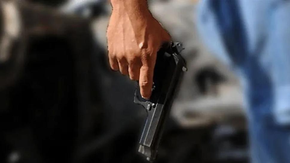 Fırında korku dolu anlar! Baba ve kızı darbedildi, silahlar çekildi