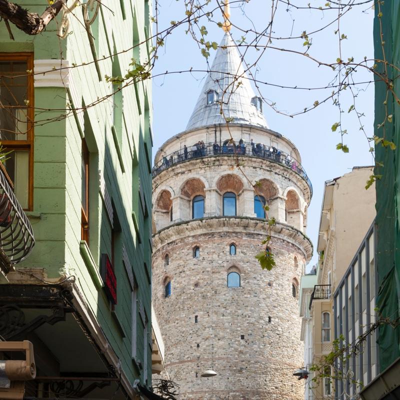 �stanbul'un ge�mi� hik�yesiyle hayran b�rakan yap�lar�!