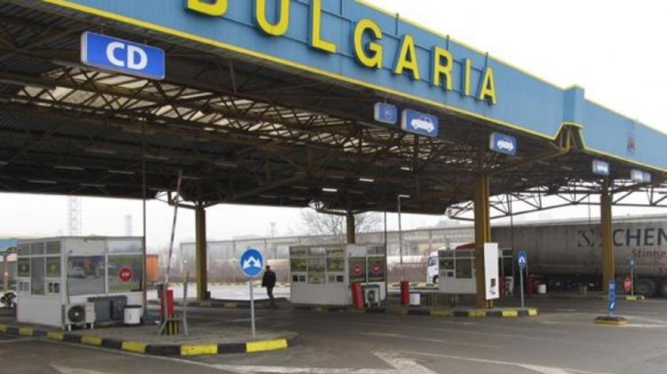 Komşu ile ortak hamle! Türkiye'ye gelmeden yakalandılar
