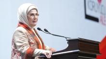 Emine Erdo�an'dan ''G�n�l El�ileri Koruyucu Aile Vizyon �al��tay� Kapan�� Program�''na ili�kin payla��m