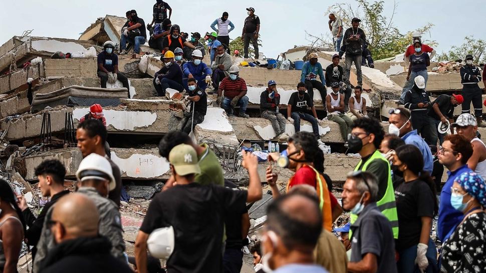 Venezuela'da yaşanan dehşeti anlattı... Kahraman Türk 38 canı kurtardı