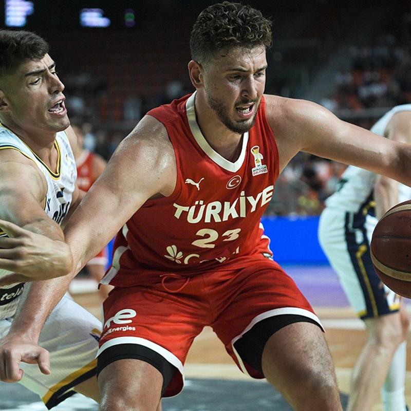 12 Dev Adam hata yapmad�! Bosna Hersek'i devirdi