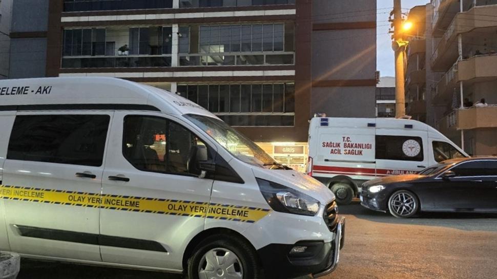Odaya girince şoku yaşadı: Kesici aletle katledildi