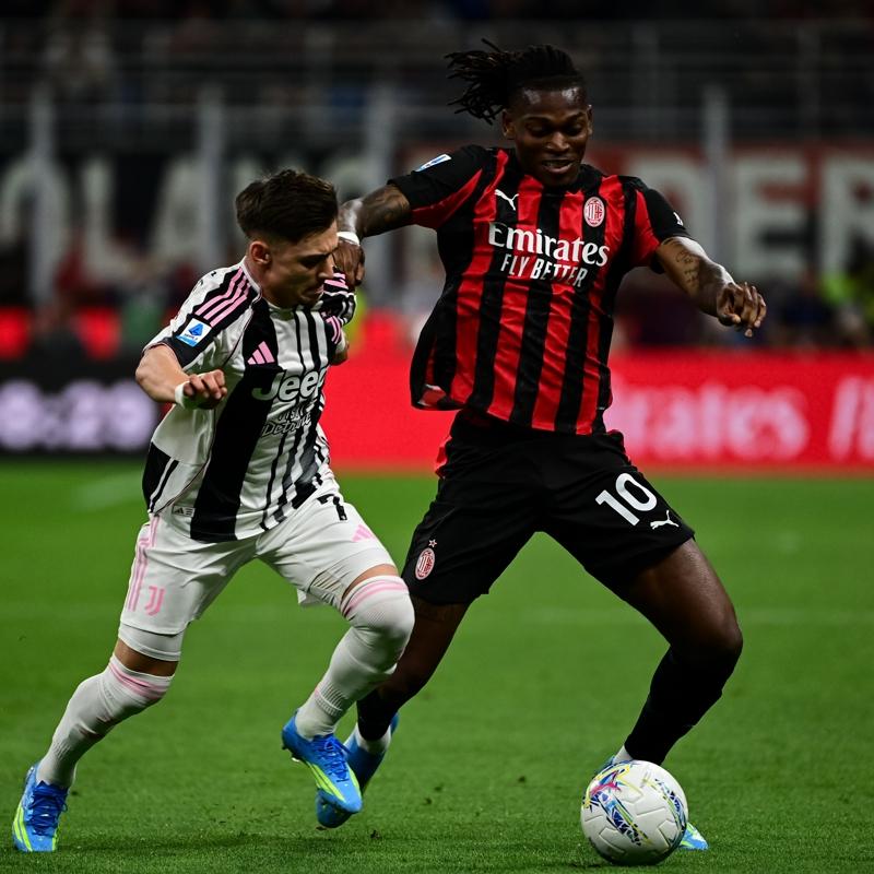 Rafael Leao el yak�yor! Dev rakam ortaya ��kt�