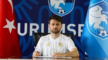 Erzurumspor FK'da Murat Cem Akp�nar'�n s�zle�mesi uzat�ld�