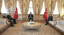 Bakan Ersoy, �stanbul Valisi G�l ile bir araya geldi