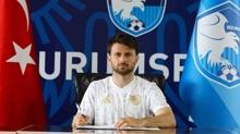 Erzurumspor FK'da Murat Cem Akp�nar'�n s�zle�mesi uzat�ld�