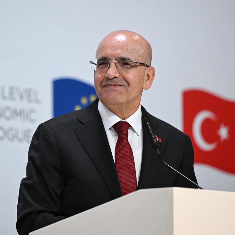 Bakan �im�ek'ten �d�� ticaret� mesaj�: Ekonomimizin �oklara kar�� dayanakl�l��� art�yor