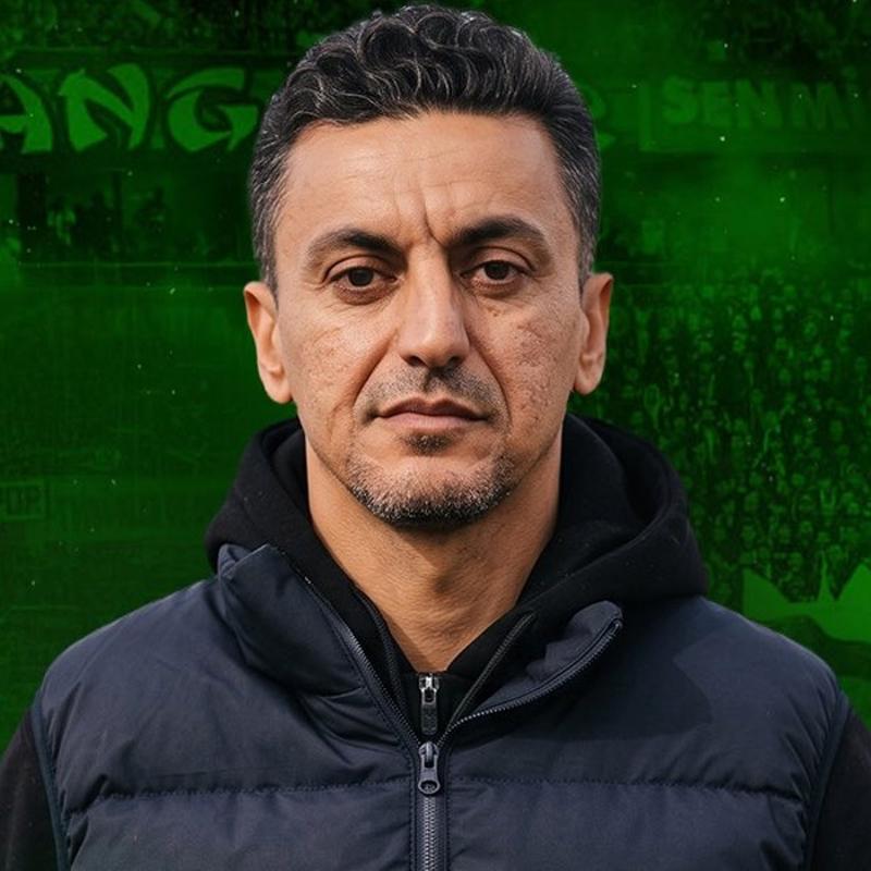 Sakaryaspor'un yeni hocas� �mit Bozkurt oldu