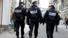 Polis ekipleri harekete ge�ti: �svi�re'de camiye sald�r� tehdidi