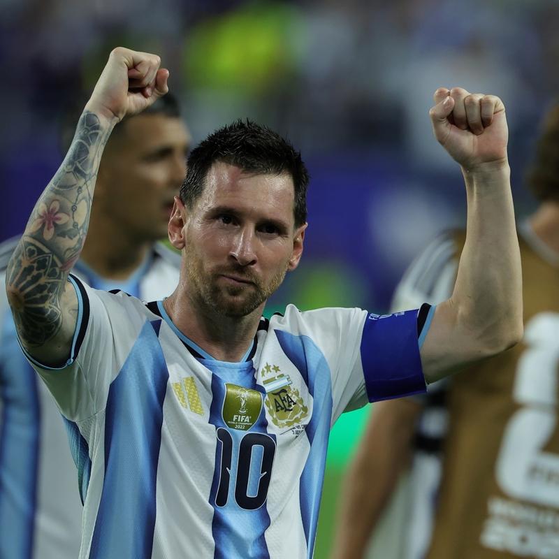 Lionel Messi tarih yazd�: Bunu ba�aran ilk futbolcu oldu