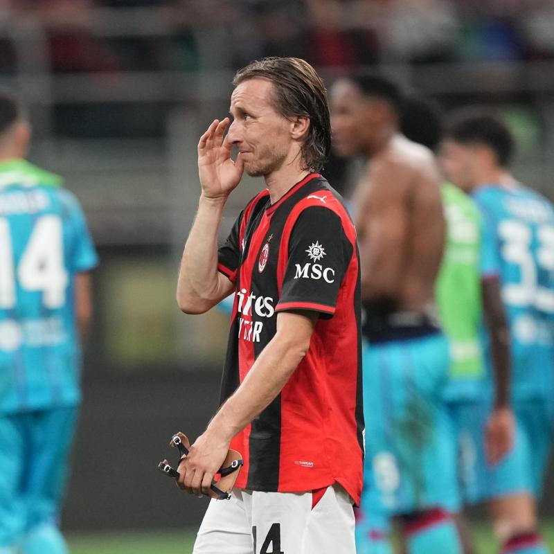 Modric, Milan'da devam etmek istiyor