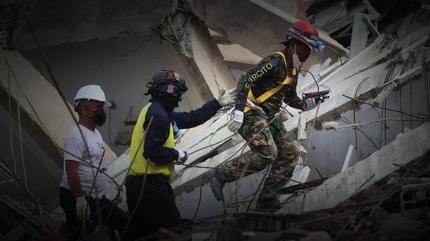 Venezuela'da bilan�o a��rla��yor: �ifte depremde can kayb� 3 bine yakla�t�