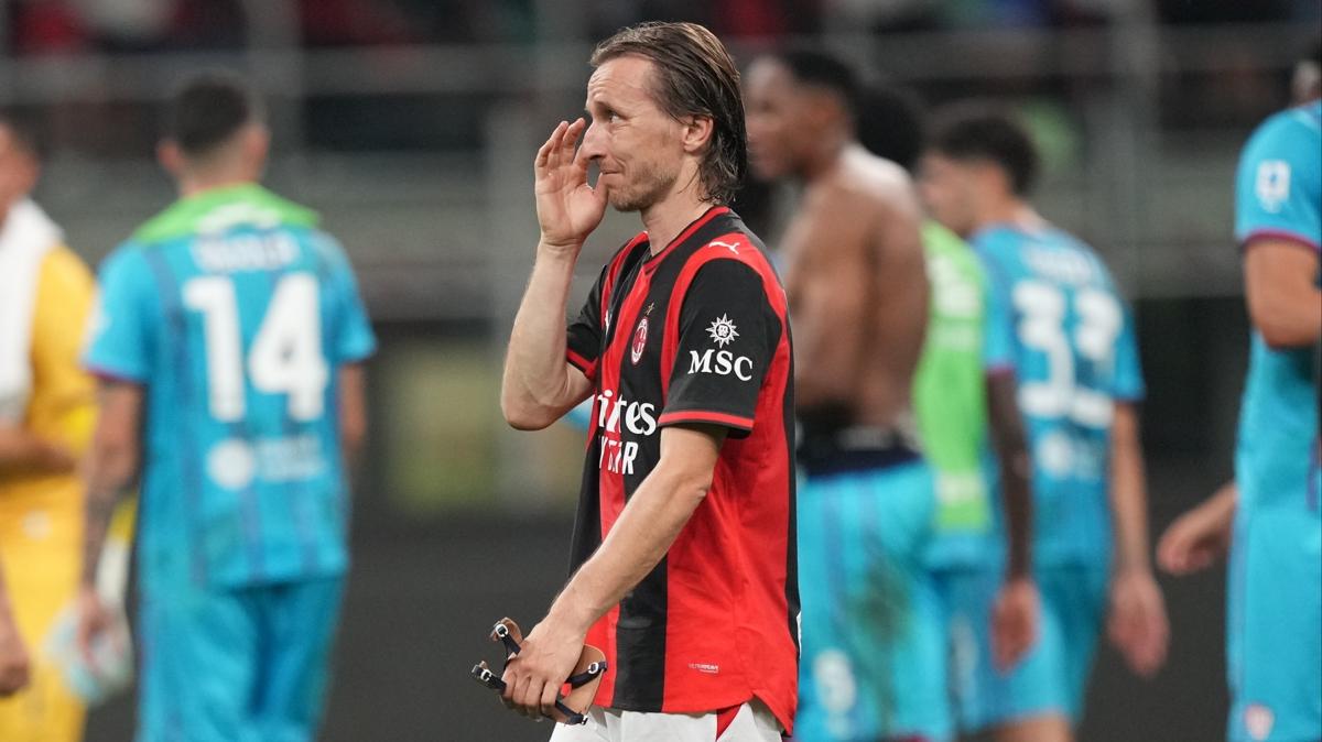modric milan italya foto�raflar� resimleri