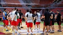 12 Dev Adam 6'da 6 i�in parkeye ��k�yor