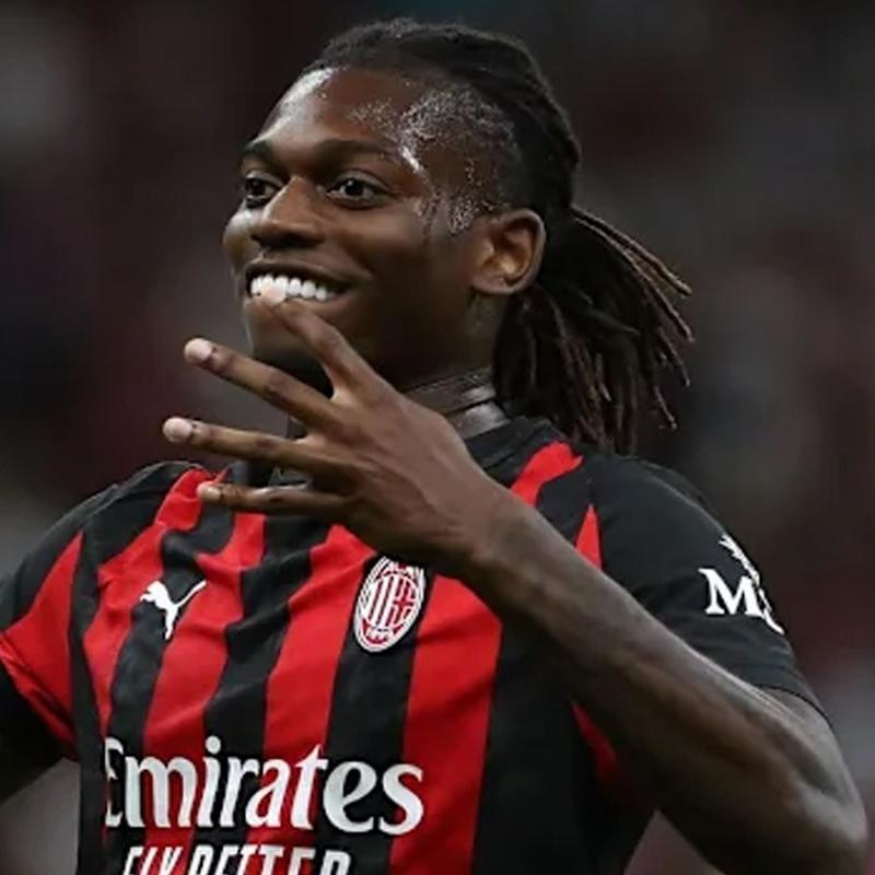 Barcelona'da hedef Rafael Leao