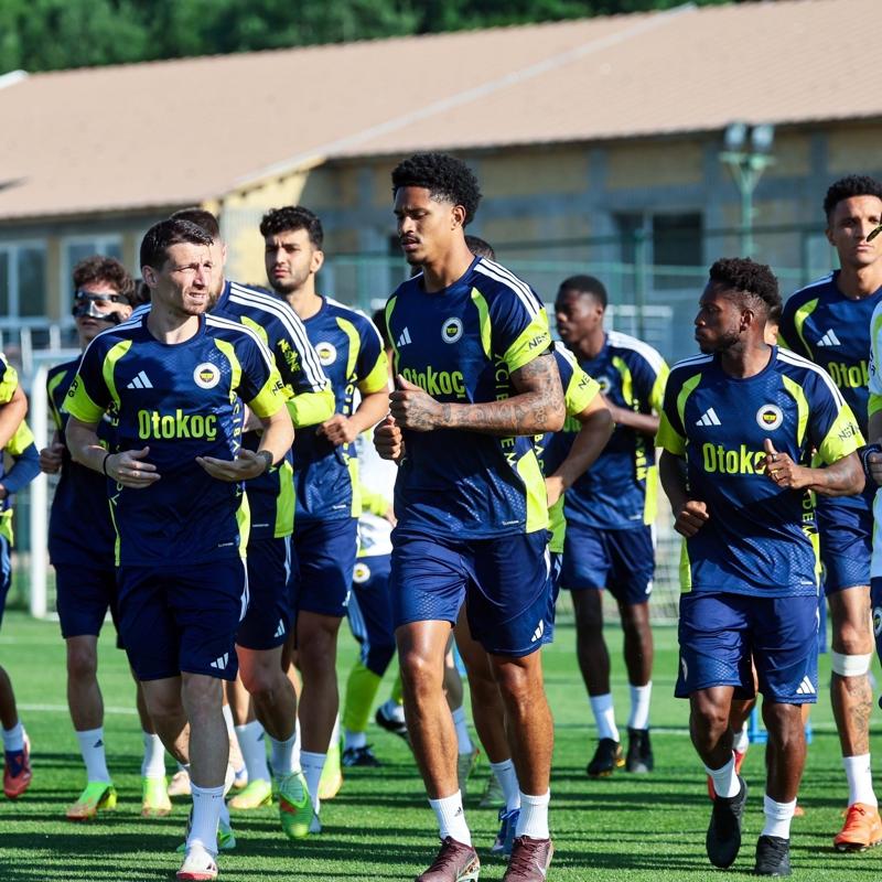 Fenerbah�e kafilesi Avusturya'ya geldi!