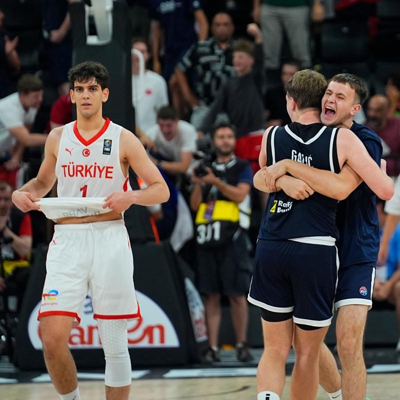 FIBA 17 Ya� Alt� D�nya Kupas�'nda finalin ad� belli oldu