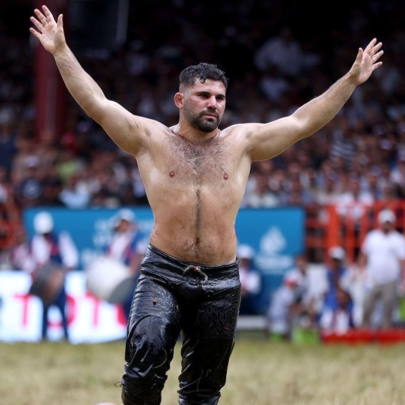 K�rkp�nar Ya�l� G�re�leri'nde final sona erdi! Ba�pehlivan Erkan Ta� oldu