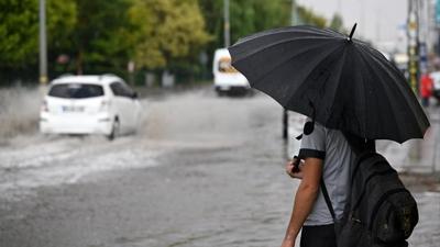 10 il i�in 'sar�' kodlu meteorolojik uyar�
