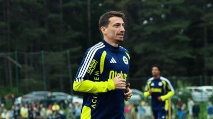Asgari �cret alacak... Mert Hakan, 1 sene daha Fenerbah�e'de!